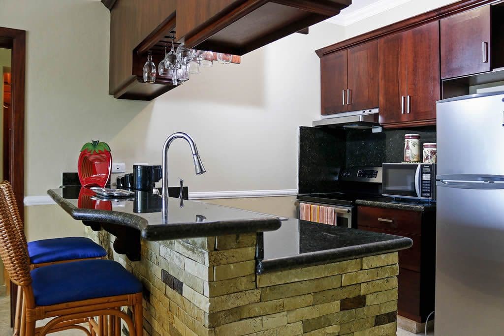 SO-002 Move-in ready 2 bedroom condo for sale in Sosua, Dominican Republic - Miniatura 9