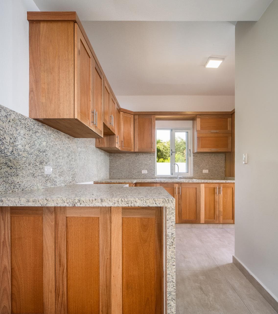 Stunning 3-Bedroom Villa With Pool – Oceanfront Gated Community - Miniatura 6