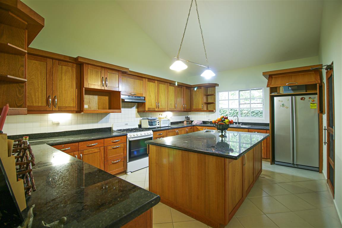 Modern Beautiful 3-Bedroom Villa in Sosua Puerto Plata - Miniatura 10