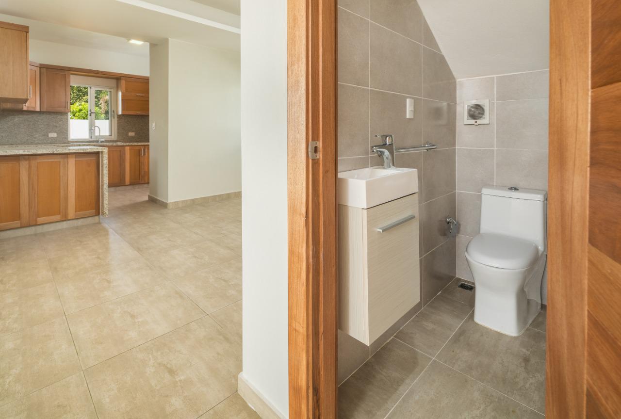 Stunning 3-Bedroom Villa With Pool – Oceanfront Gated Community - Miniatura 4