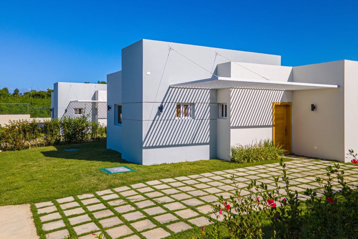 Exclusive 3 Bedroom Villa with Private Pool and Patio for Sale in Sosua Dominican Republic - Miniatura 4