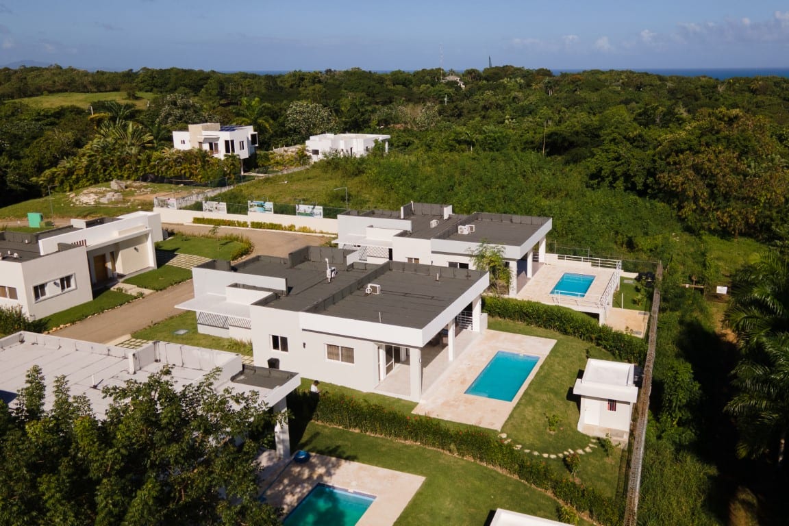 Exclusive 3 Bedroom Villa with Private Pool and Patio for Sale in Sosua Dominican Republic - Miniatura 5